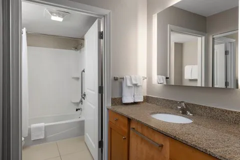 Residence Inn Mt. Laurel at Bishop's Gate 4