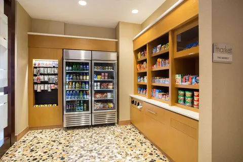 SpringHill Suites Mt. Laurel Cherry Hill 4