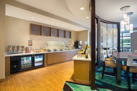 SpringHill Suites Mt. Laurel Cherry Hill 4