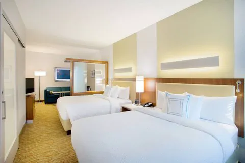 SpringHill Suites Mt. Laurel Cherry Hill 4
