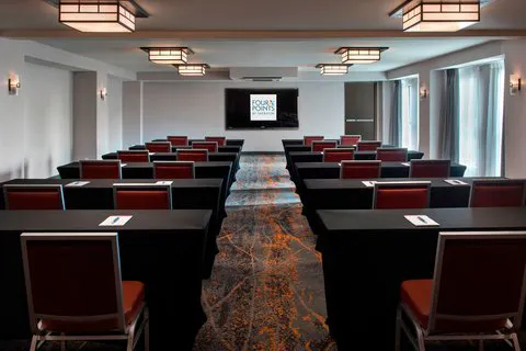Four Points by Sheraton Philadelphia Northeast 5