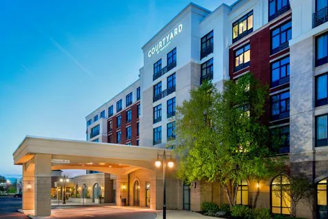 Courtyard Philadelphia Lansdale 4