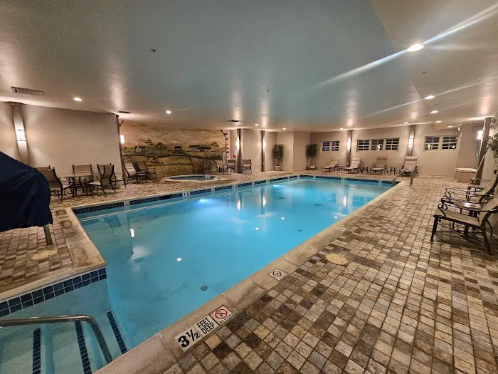 Normandy Farm Hotel & Conference Center 4