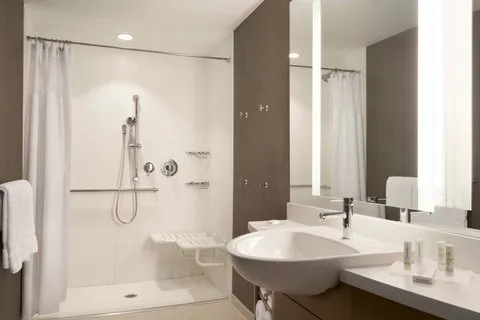 SpringHill Suites Allentown Bethlehem/Center Valley 4