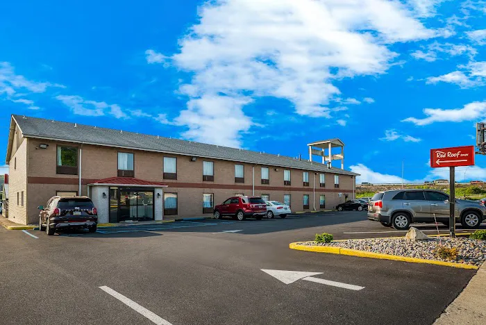 Red Roof Inn Allentown South 4