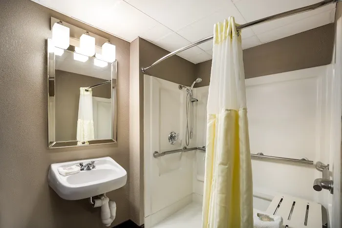 Red Roof Inn Allentown South 4