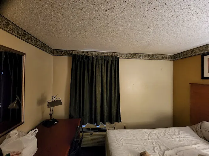 Super 8 by Wyndham Allentown 4