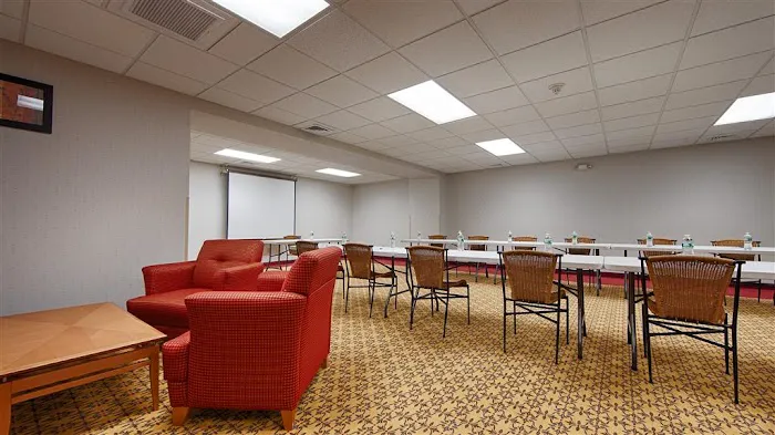 Best Western Danbury/Bethel 4
