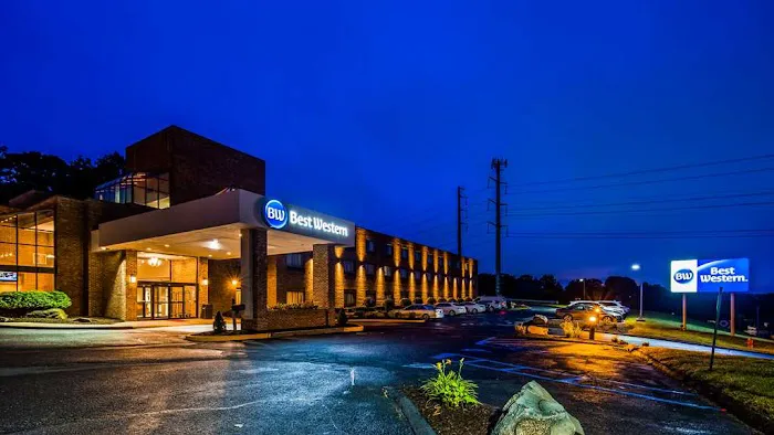 Best Western Danbury/Bethel 4