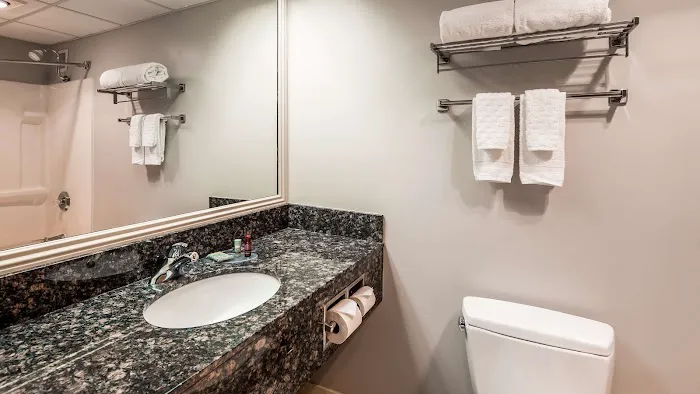 Best Western Danbury/Bethel 4