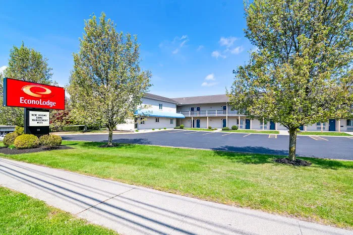 Econo Lodge - Bethel/Danbury 4