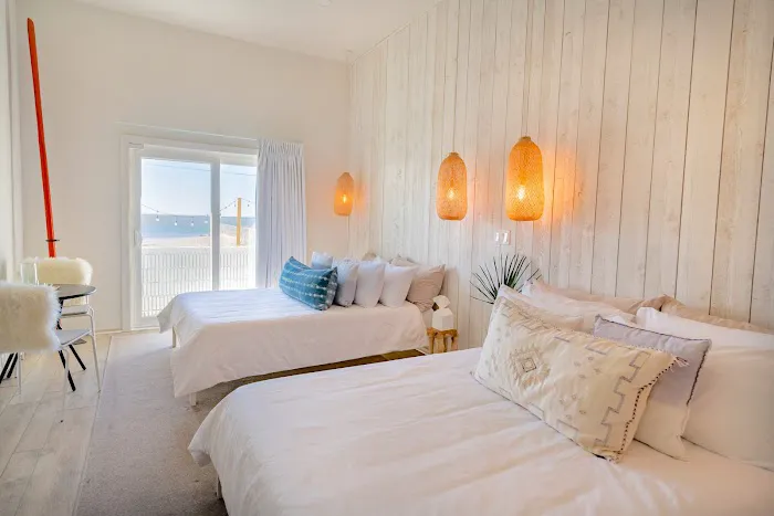 The Surfside Hotel 5