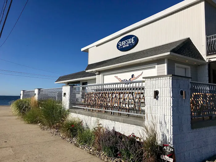 The Surfside Hotel 5