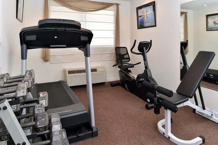 Americas Best Value Inn New Paltz 4