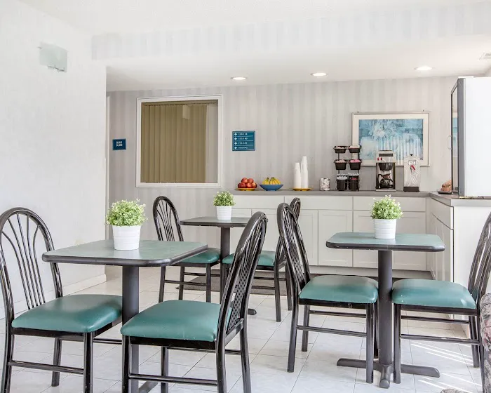 Rodeway Inn & Suites New Paltz - Hudson Valley 4