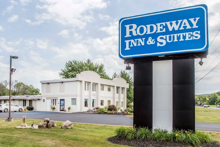 Rodeway Inn & Suites New Paltz - Hudson Valley 4