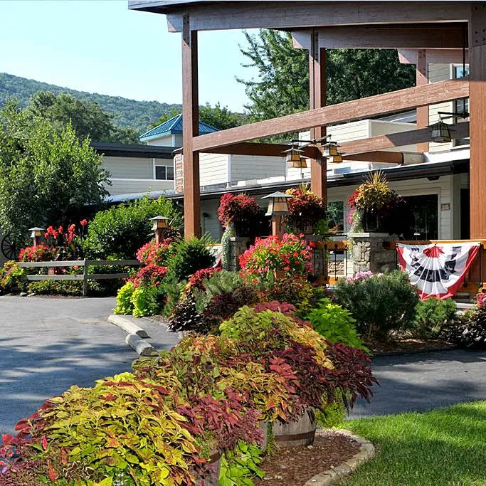 Rocking Horse Ranch Resort 4