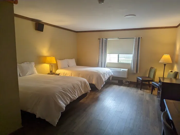 Pine Grove Resort 4