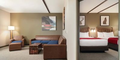 Great Wolf Lodge Water Park | Pocono Mountains