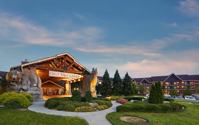 Great Wolf Lodge Water Park | Pocono Mountains 4