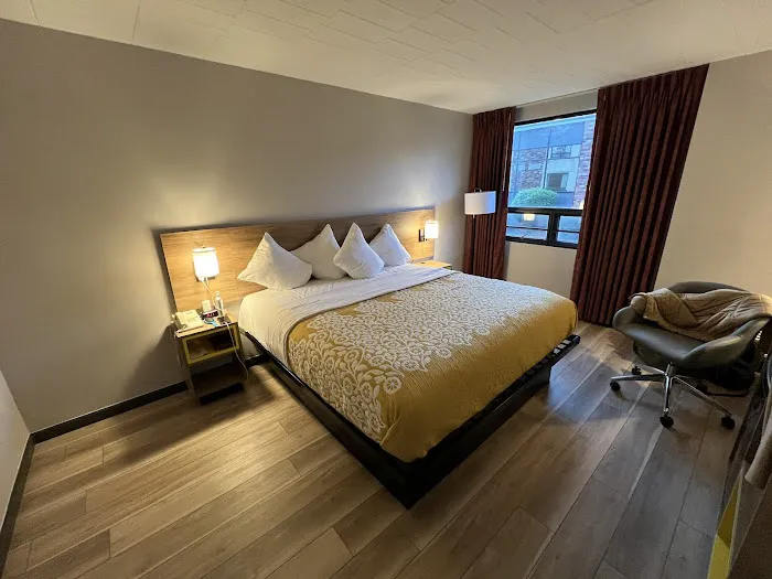 Days Inn by Wyndham Liberty 4