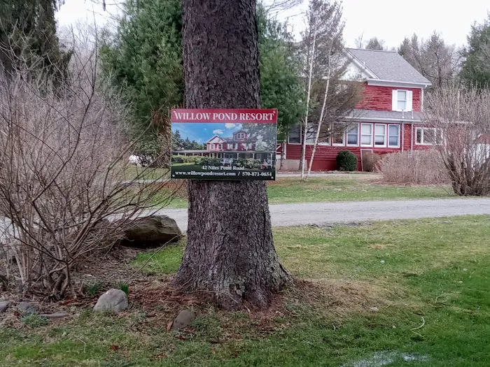 The Willow Pond Resort 4
