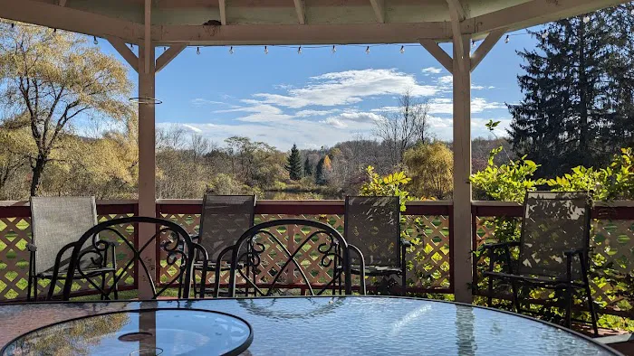 The Willow Pond Resort 4