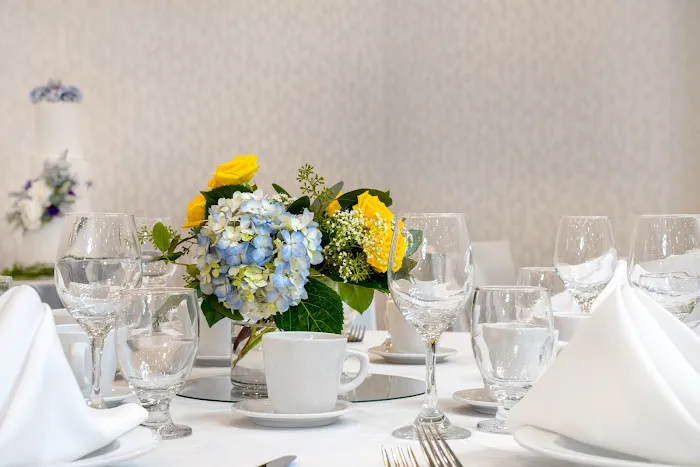 DoubleTree Suites by Hilton Hotel Mt. Laurel 5