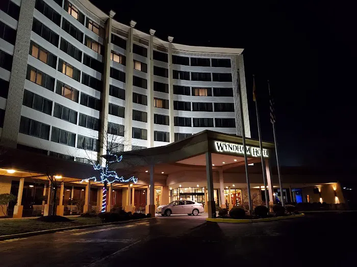 WyndhamHotel 4