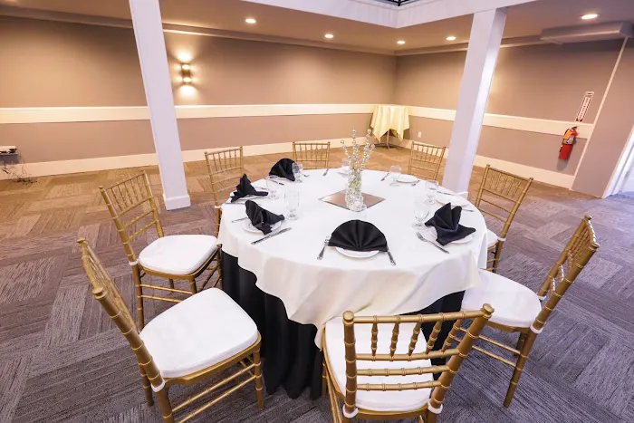 Chateau Valley Forge 4