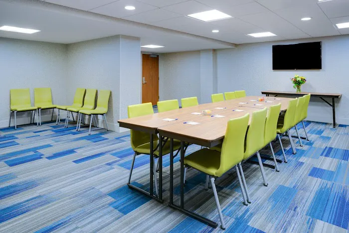 Holiday Inn Express & Suites Ft. Washington - Philadelphia by IHG 4