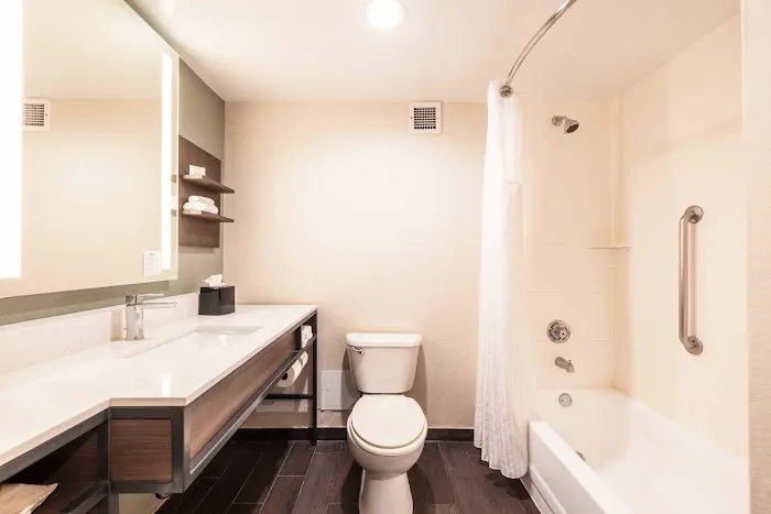 Hilton Garden Inn Philadelphia/Ft. Washington 4
