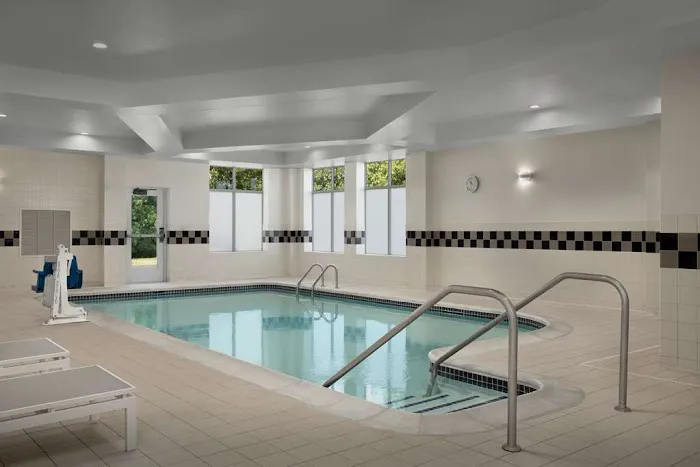 Hilton Garden Inn Philadelphia/Ft. Washington 4