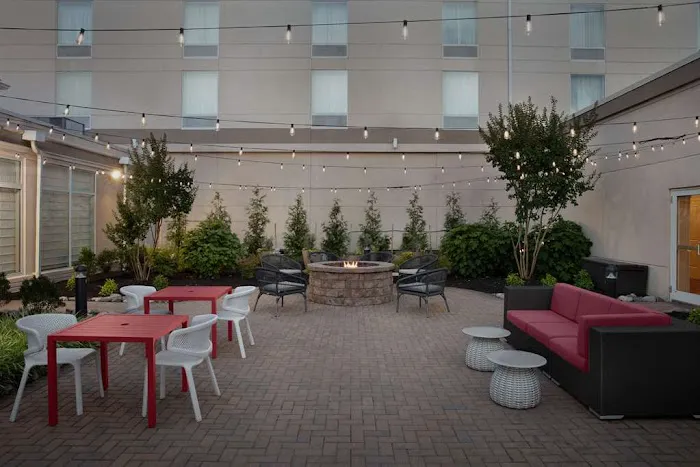 Hilton Garden Inn Philadelphia/Ft. Washington 4