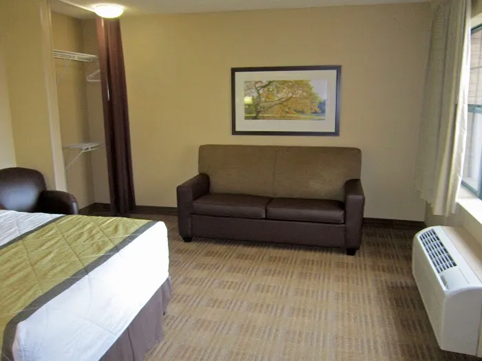Extended Stay America Suites - Philadelphia - Plymouth Meeting - East 4