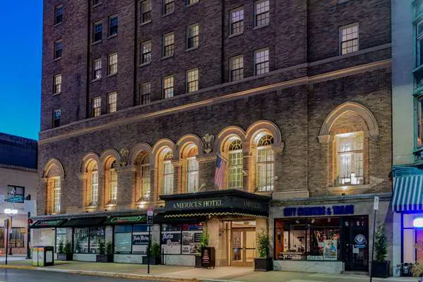 The Americus Hotel, Trademark Collection by Wyndham 5