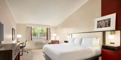 Ramada by Wyndham Whitehall/Allentown