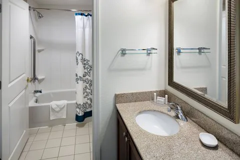 Residence Inn Milford 4