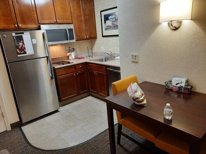 Residence Inn Milford 4