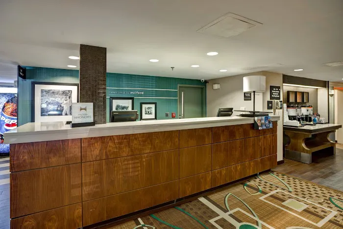 Hampton Inn Milford 4