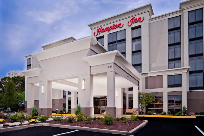 Hampton Inn Shelton 4