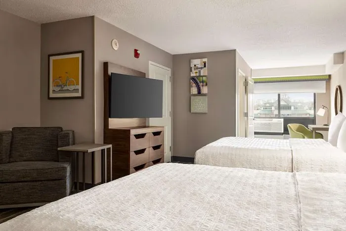 Hampton Inn Shelton 4