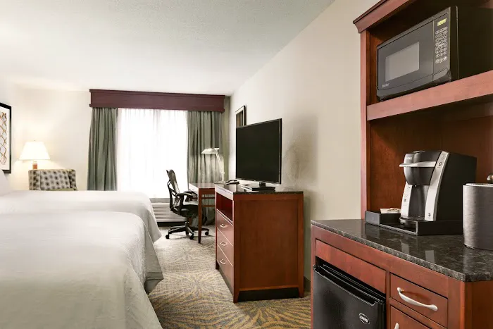 Hilton Garden Inn Shelton 4