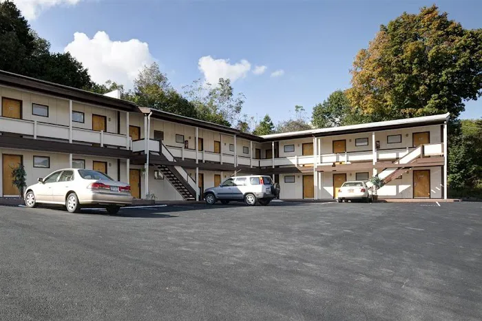 Americas Best Value Inn Highland Poughkeepsie 4