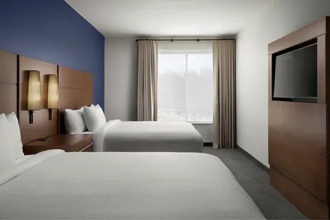 Inn at Bellefield / Hyde Park 4