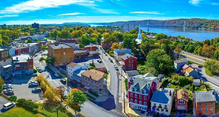 DoubleTree by Hilton Poughkeepsie 4