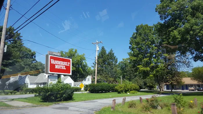 Vanderbilt Motel 4