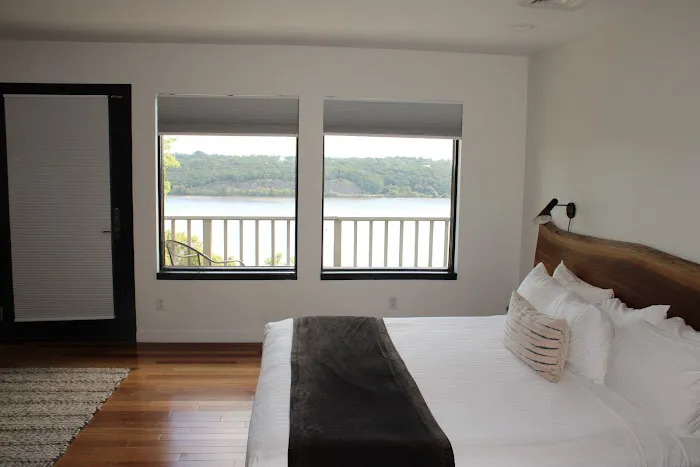 Buttermilk Falls Inn & Spa 4