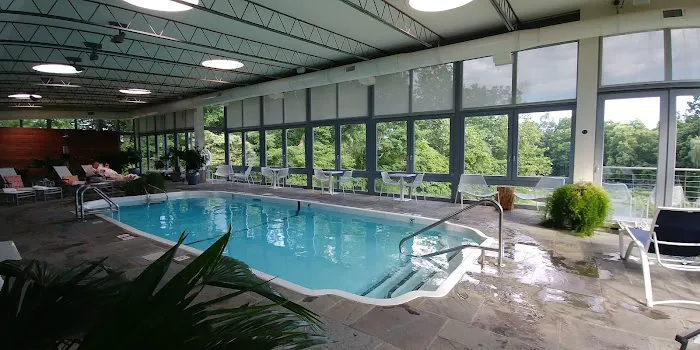 Buttermilk Falls Inn & Spa 4