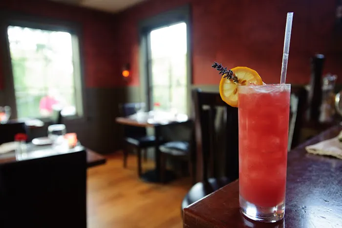 Buttermilk Falls Inn & Spa 4